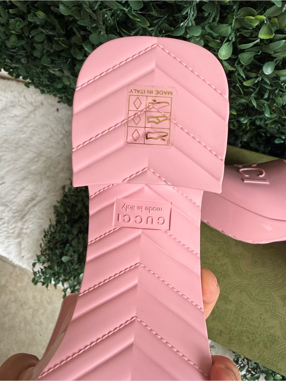 NEW | GUCCI Pink Platform Jelly Logo Slide Sandals Mules sz. 39 Authentic - Picture 3 of 11